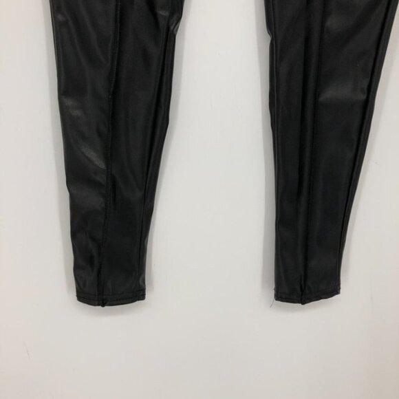 Pretty Little Thing NWT black shiny PU seam detail high waist fitted pants 4 - Picture 9 of 15